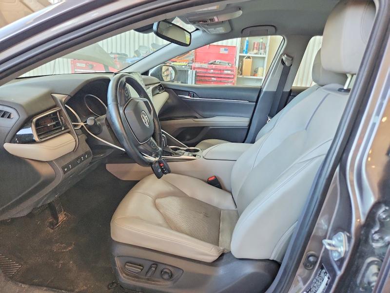 58885886 :رقم المزاد ، 4T1F31AK3NU572067 vin ، 2022 Toyota Camry مزاد بيع