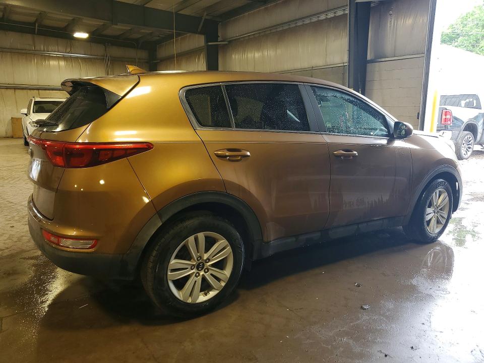 2017 Kia Sportage მანქანა იყიდება აუქციონზე, vin: KNDPM3ACXH7104401, აუქციონის ნომერი: 57114586