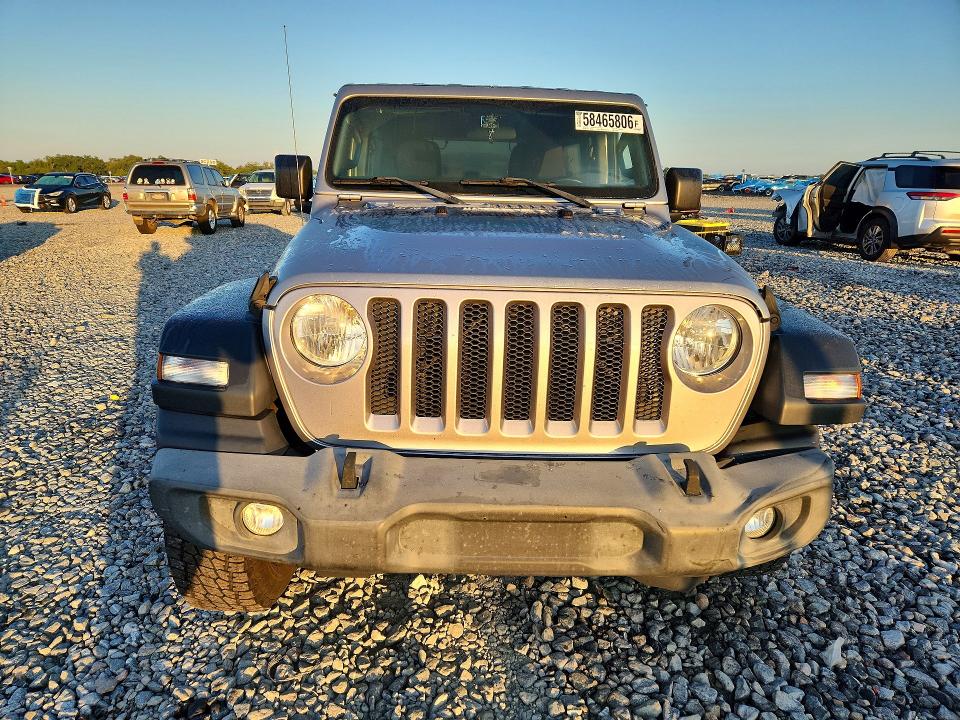 58465806 :رقم المزاد ، 1C4HJXDG4KW516376 vin ، 2019 Jeep Wrangler Unlimited مزاد بيع