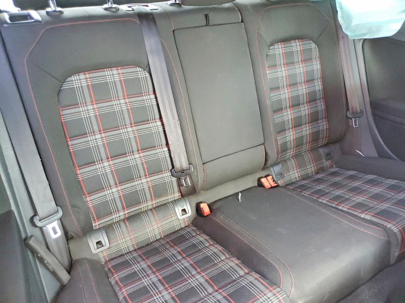 Продажа на аукционе авто 2015 Volkswagen Gti, vin: 3VWTT7AU7FM083010, номер лота: 57308576