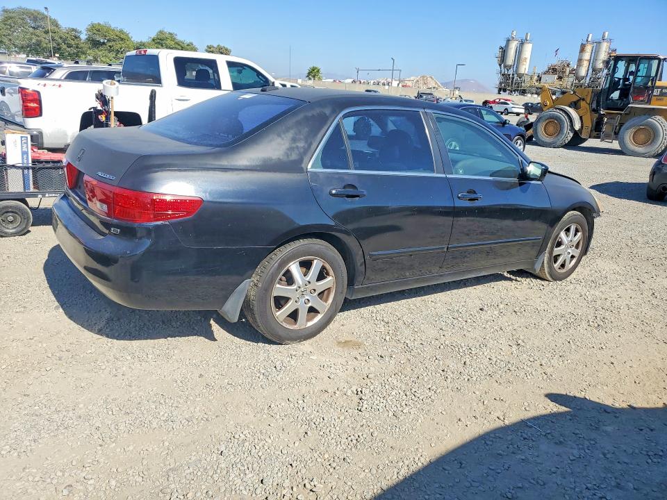 57546526 :رقم المزاد ، 1HGCM66575A006212 vin ، 2005 Honda Accord مزاد بيع