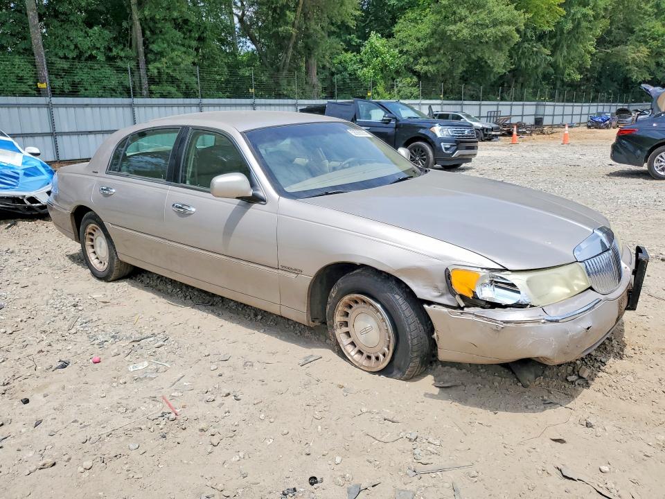 Aukcja sprzedaży 2002 Lincoln Town Car, vin: 1LNHM81W12Y644826, numer aukcji: 58368326