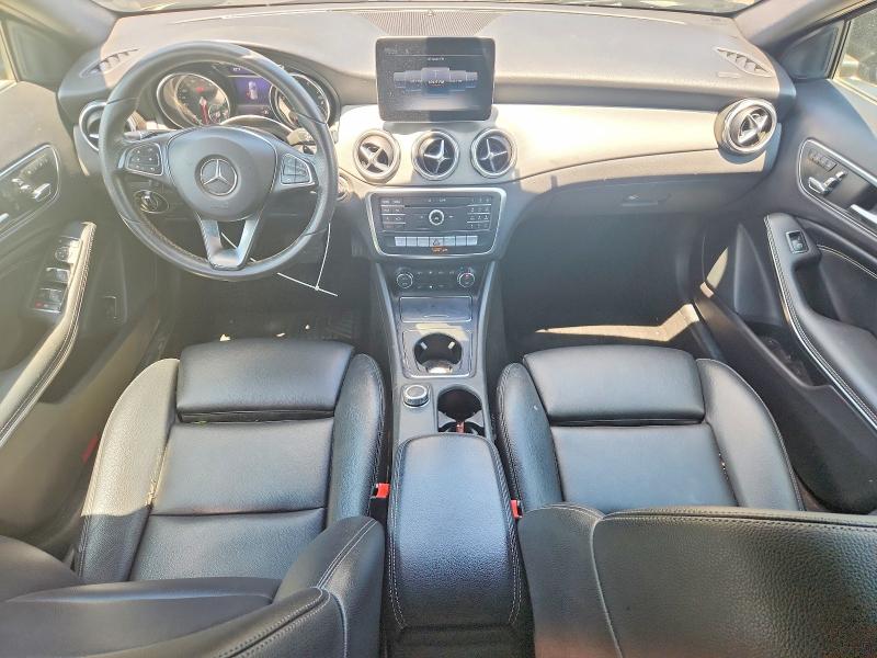 57568136 :رقم المزاد ، WDCTG4EB9JJ491376 vin ، 2018 Mercedes-benz Gla مزاد بيع
