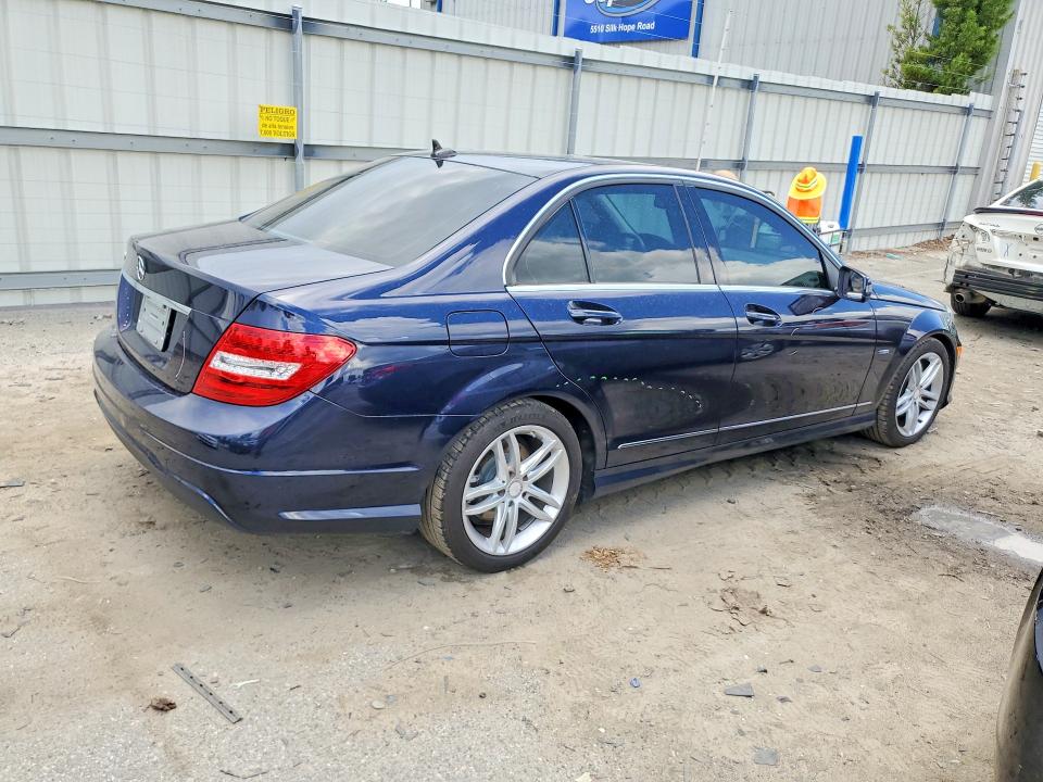 Продаж на аукціоні авто 2012 Mercedes-benz C, vin: WDDGF4HB5CA621488, номер лоту: 58408526