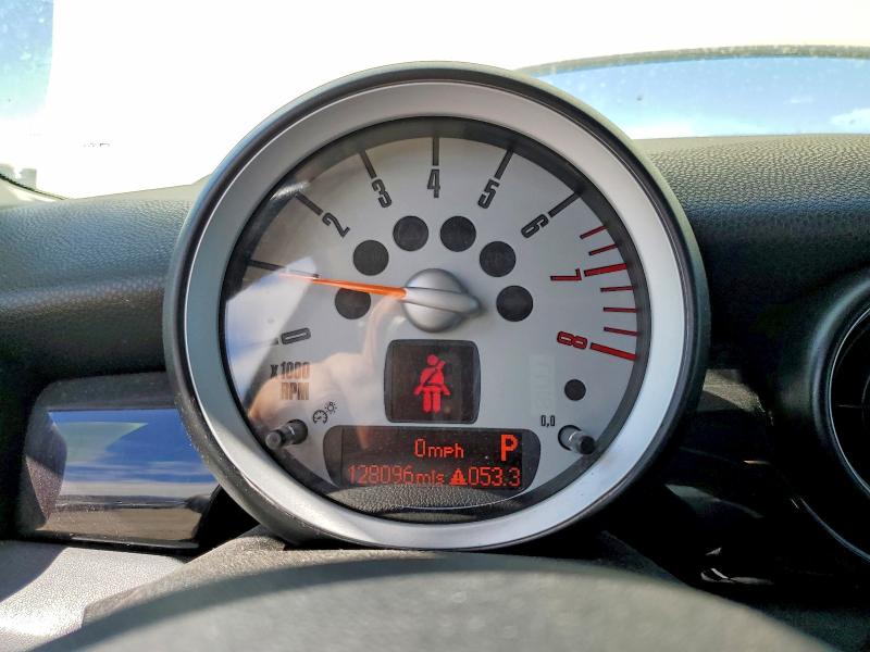 Продажа на аукционе авто 2009 Mini Cooper, vin: WMWMF735X9TW85956, номер лота: 57743176