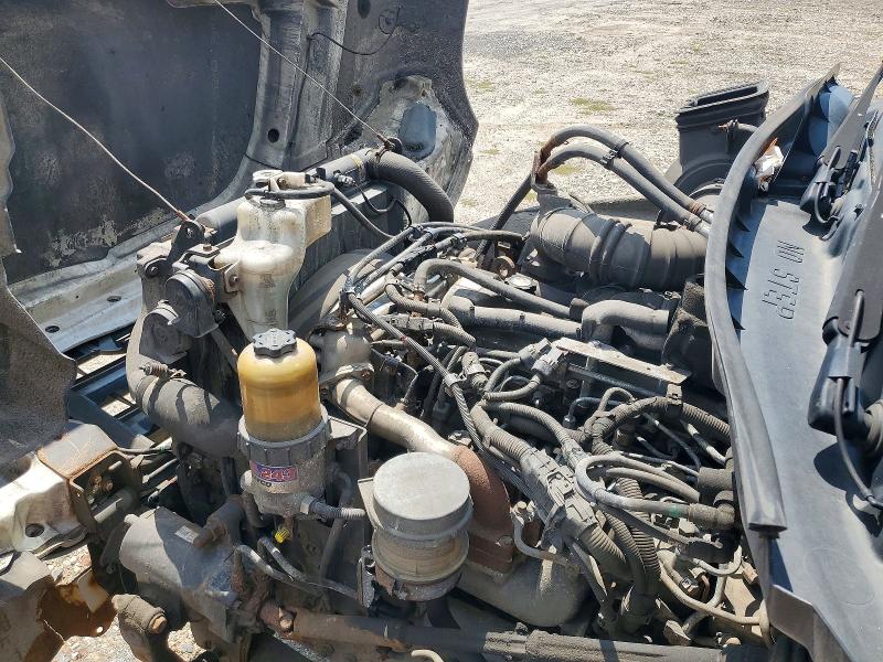 56218486 :رقم المزاد ، 5PVNJ8JR3G4S51211 vin ، 2016 Hino 268a مزاد بيع