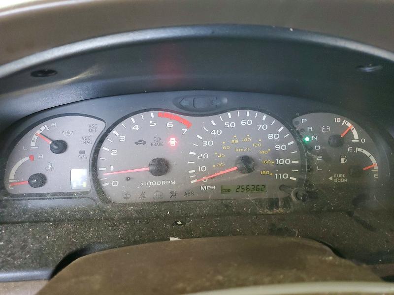 59237746 :رقم المزاد ، 5TDBT48A54S227868 vin ، 2004 Toyota Sequoia مزاد بيع