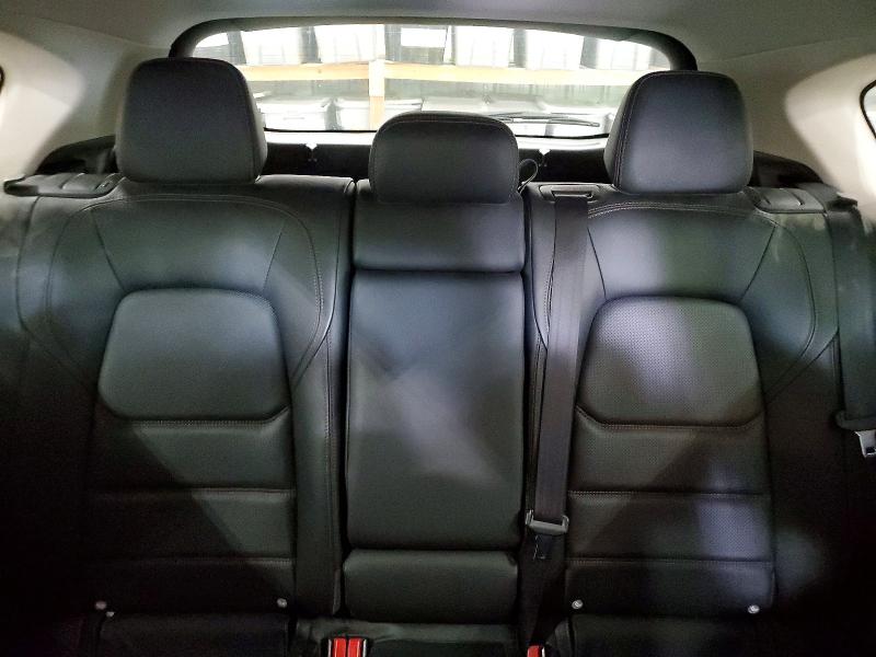57649276 :رقم المزاد ، JM3KFBCM5N0567207 vin ، 2022 Mazda Cx-5 مزاد بيع