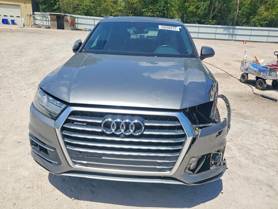 Продажа на аукционе авто 2017 Audi Q7, vin: WA1LAAF78HD026994, номер лота: 55696076