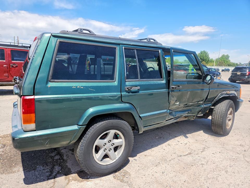 56160776 :رقم المزاد ، 1J4FF68S5XL607970 vin ، 1999 Jeep Cherokee مزاد بيع