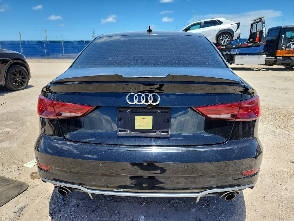 Продажа на аукционе авто 2018 Audi A3, vin: WAUJ8GFF3J1094479, номер лота: 58936186