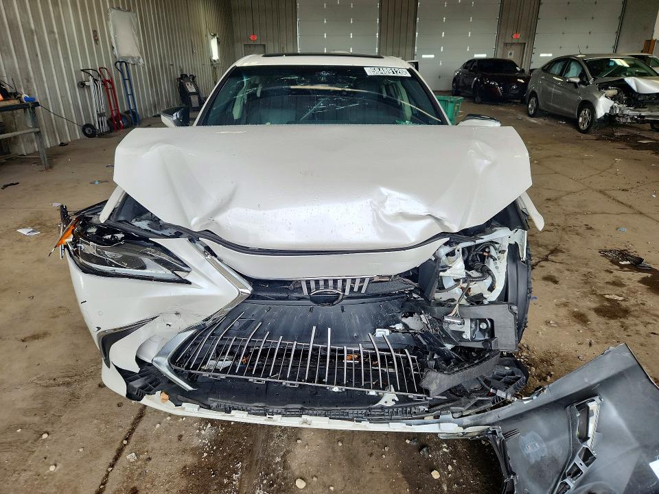 58489126 :رقم المزاد ، 58AD11D1XMU004969 vin ، 2021 Lexus Es 250 مزاد بيع