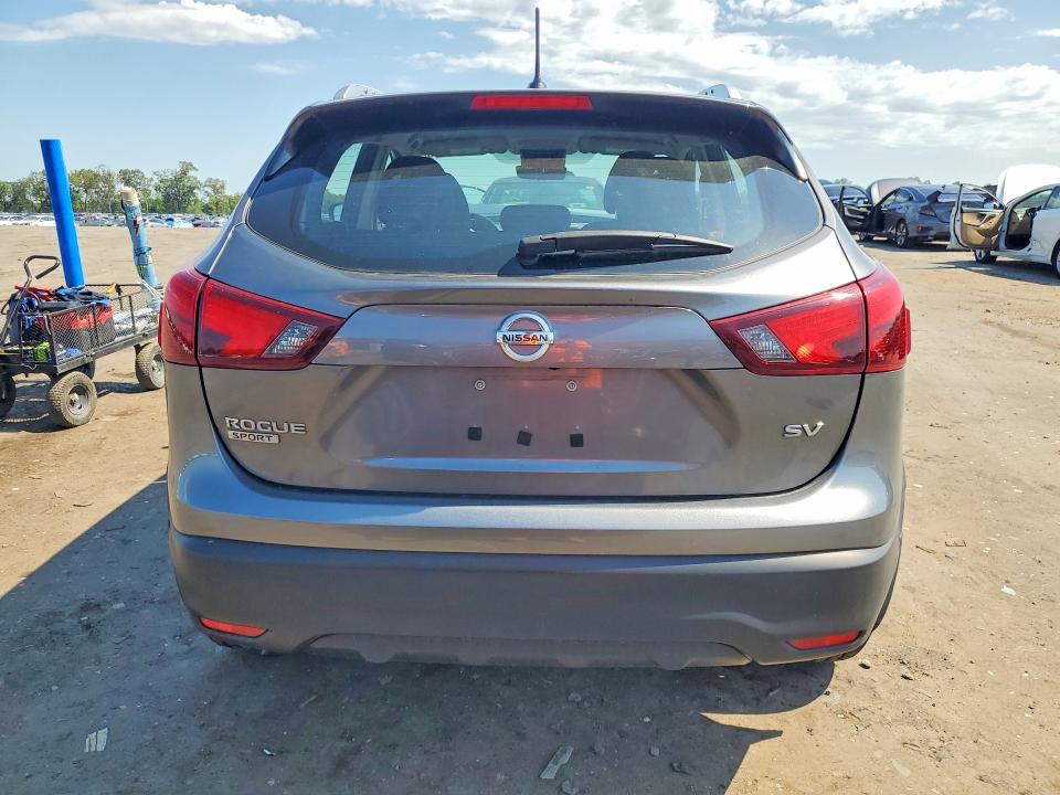 Продажа на аукционе авто 2018 Nissan Rogue Sport, vin: JN1BJ1CP5JW102772, номер лота: 57294646