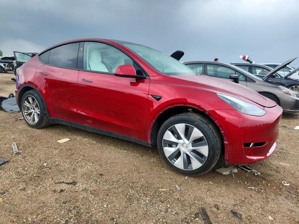 56609316 :رقم المزاد ، 7SAYGDEE6RF085549 vin ، 2024 Tesla Model  Y مزاد بيع