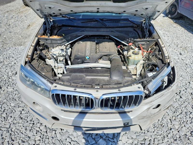 57056396 :رقم المزاد ، 5UXKR2C58G0U17263 vin ، 2016 Bmw X5 مزاد بيع