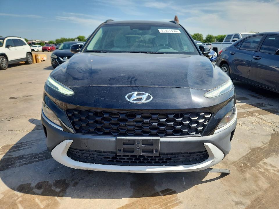 2022 Hyundai Kona მანქანა იყიდება აუქციონზე, vin: KM8K62AB9NU881764, აუქციონის ნომერი: 57934496