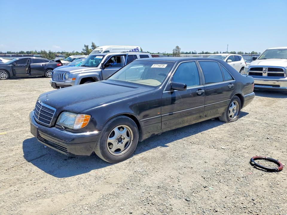 57714076 :رقم المزاد ، WDBGA33G5XA407062 vin ، 1999 Mercedes-benz S مزاد بيع