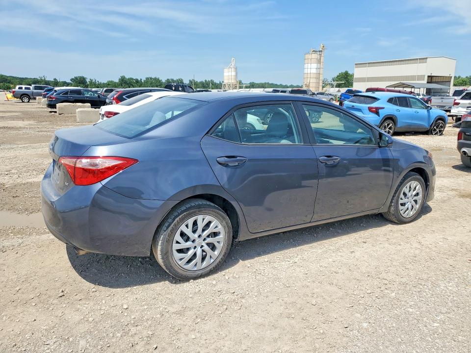 55755586 :رقم المزاد ، 5YFBURHE0KP878022 vin ، 2019 Toyota Corolla مزاد بيع