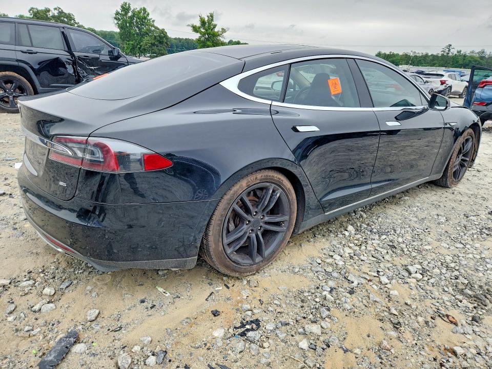 Aukcja sprzedaży 2013 Tesla Model S, vin: 5YJSA1CN3DFP26350, numer aukcji: 57722756
