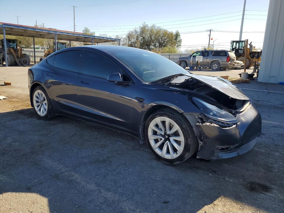 57953966 :رقم المزاد ، 5YJ3E1EB7NF136309 vin ، 2022 Tesla Model 3 مزاد بيع
