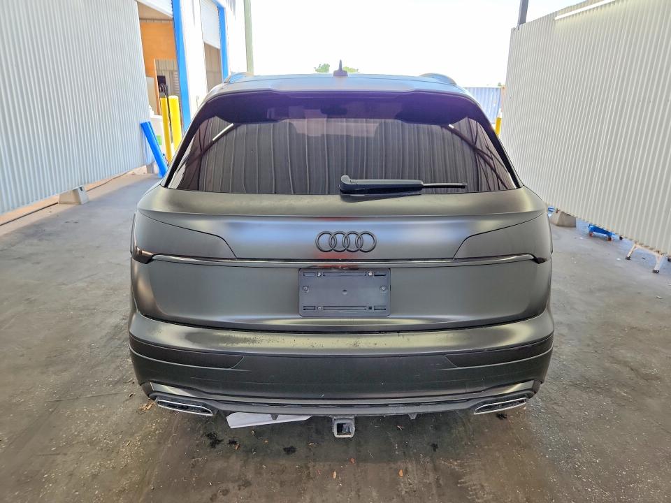 56973196 :رقم المزاد ، WA1F2AFY9N2081383 vin ، 2022 Audi Q5 E مزاد بيع
