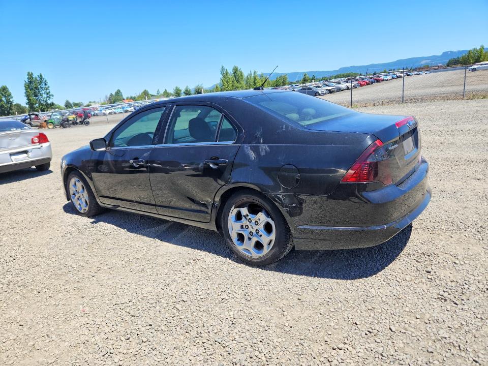 56450716 :رقم المزاد ، 3FAHP0HA5AR252152 vin ، 2010 Ford Fusion مزاد بيع