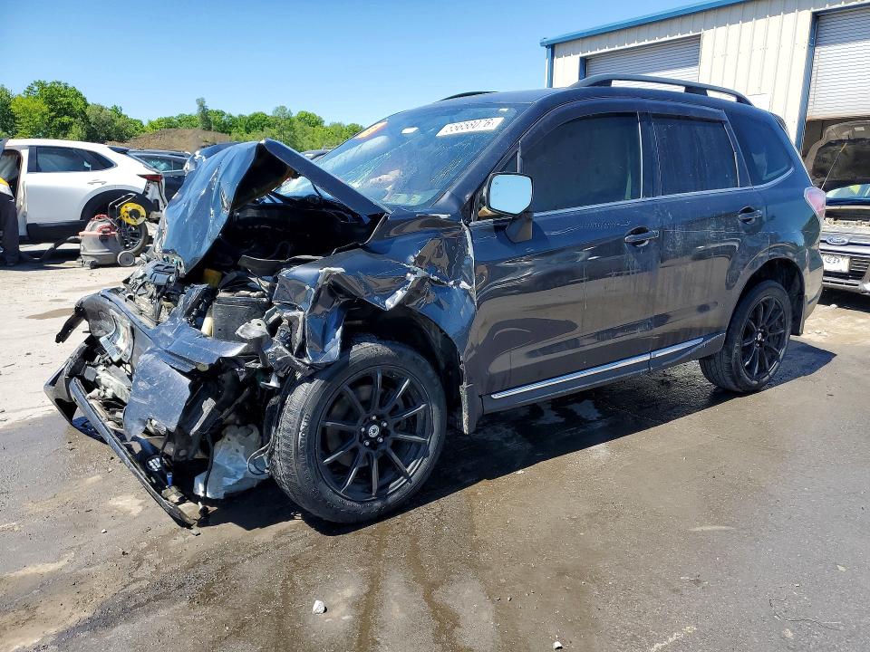55658076 :رقم المزاد ، JF2SJGWC2JH448356 vin ، 2018 Subaru Forester مزاد بيع