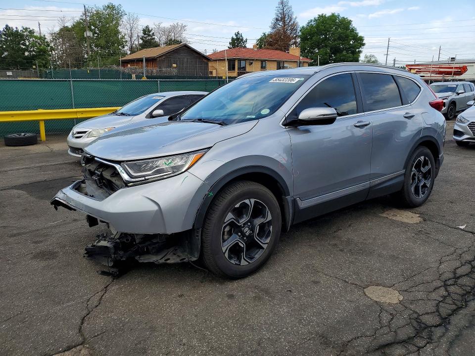 Продаж на аукціоні авто 2018 Honda Cr-v, vin: 7FARW2H91JE099181, номер лоту: 55432206