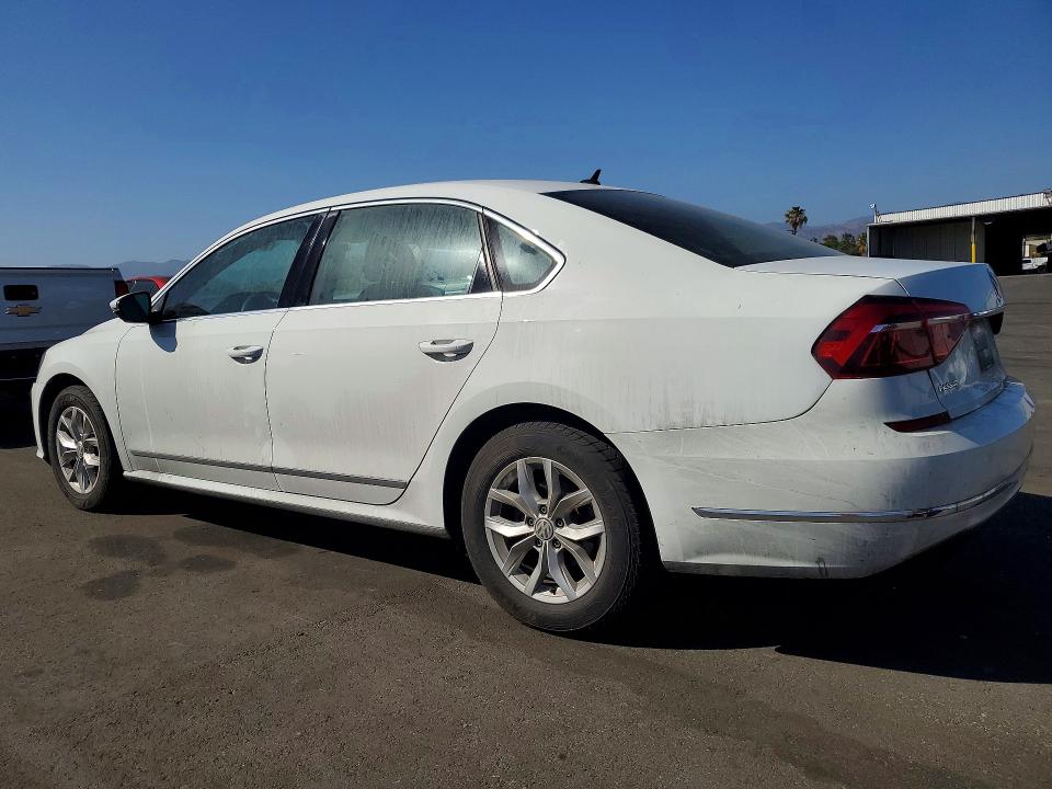 Продаж на аукціоні авто 2017 Volkswagen Passat, vin: 1VWAT7A38HC005113, номер лоту: 56703446