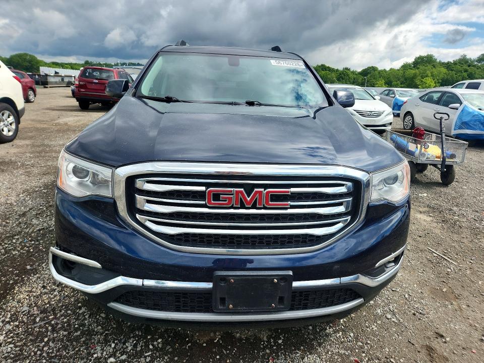 56760226 :رقم المزاد ، 1GKKNULS5HZ250909 vin ، 2017 Gmc Acadia مزاد بيع