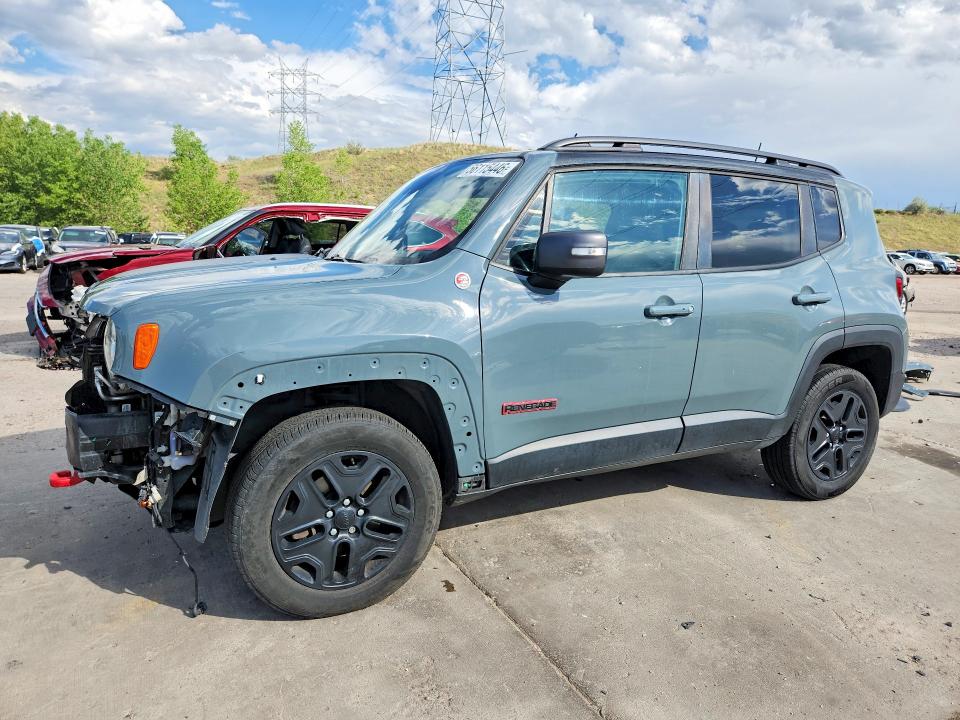 2018 Jeep Renegade მანქანა იყიდება აუქციონზე, vin: ZACCJBCB6JPH77698, აუქციონის ნომერი: 56115446