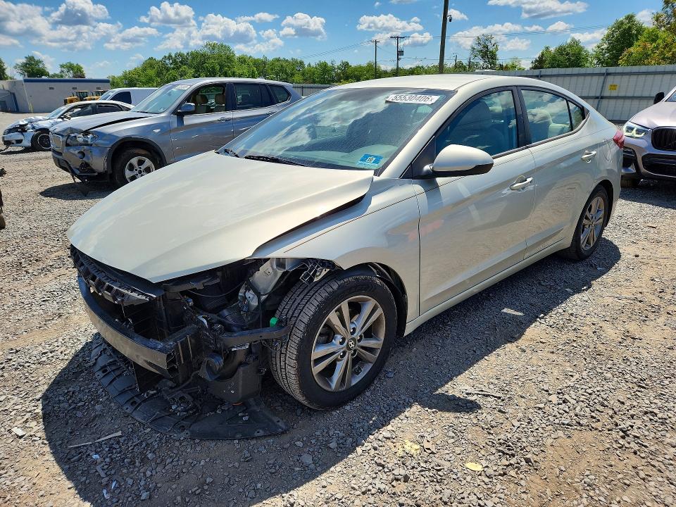 55530406 :رقم المزاد ، 5NPD84LF3HH107138 vin ، 2017 Hyundai Elantra مزاد بيع