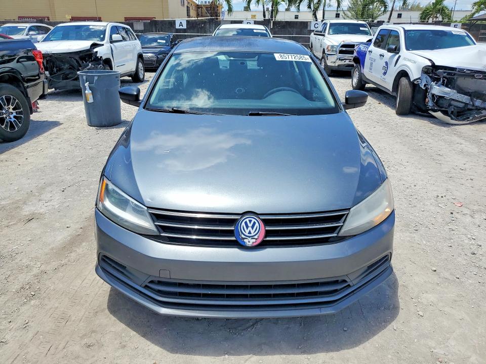 85772585 :رقم المزاد ، 3VW167AJ7GM369848 vin ، 2016 Volkswagen Jetta مزاد بيع
