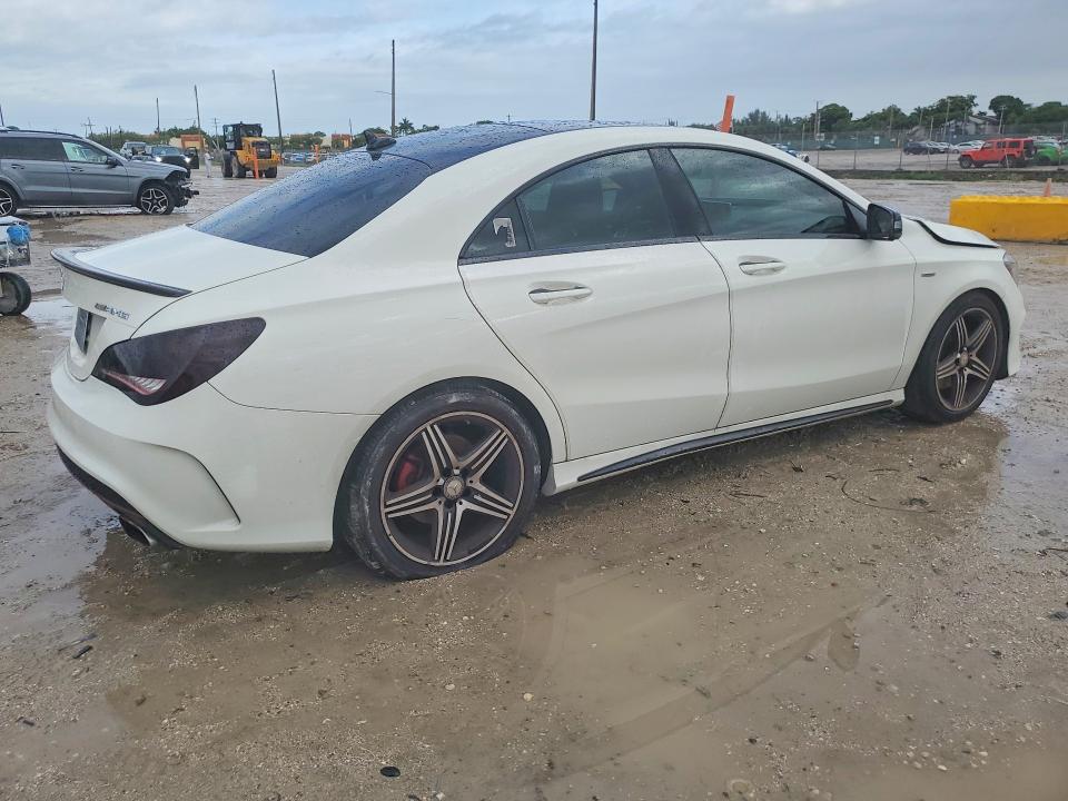 56078066 :رقم المزاد ، WDDSJ4EB1FN162048 vin ، 2015 Mercedes-benz Cla مزاد بيع
