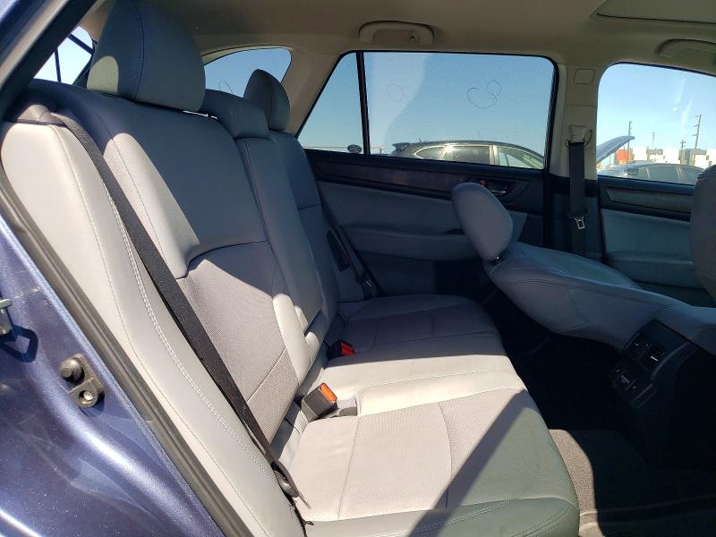 55460626 :رقم المزاد ، 4S4BSENC9J3318648 vin ، 2018 Subaru Outback مزاد بيع