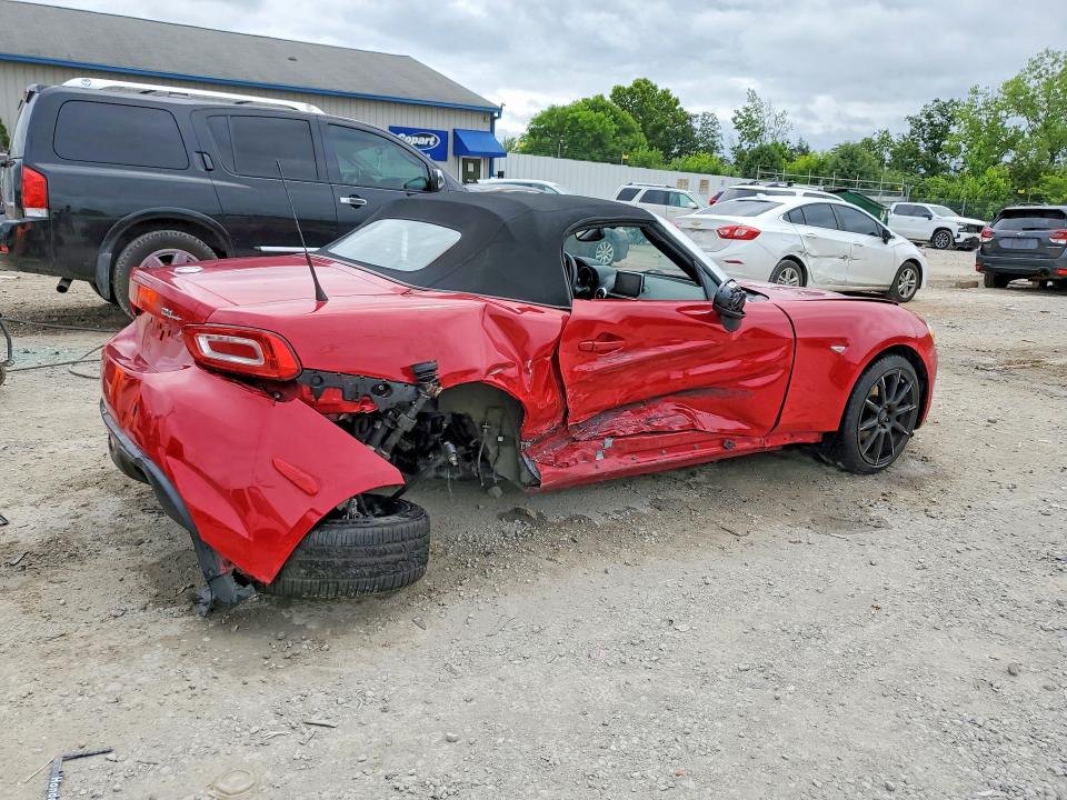 Aukcja sprzedaży 2017 Fiat 124 Spider, vin: JC1NFAEK1H0104090, numer aukcji: 56069496