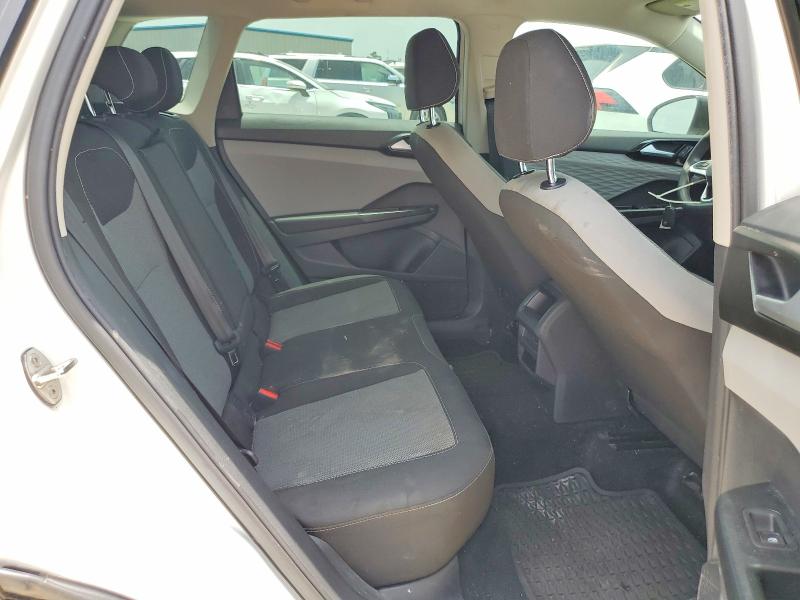Продаж на аукціоні авто 2022 Volkswagen Taos, vin: 3VVCX7B2XNM014638, номер лоту: 58367096