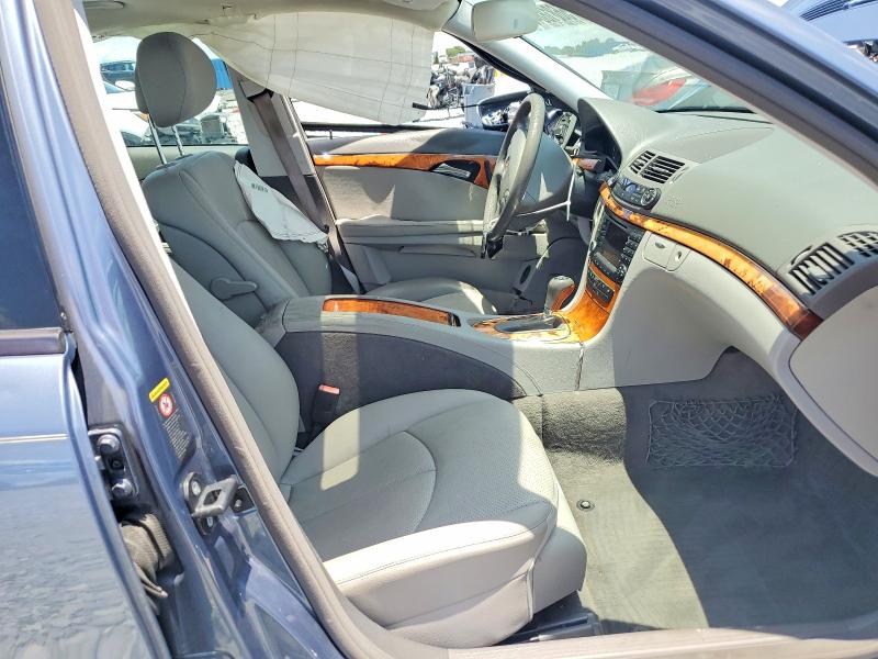 56818846 :رقم المزاد ، WDBUF22X37B091400 vin ، 2007 Mercedes-benz E مزاد بيع