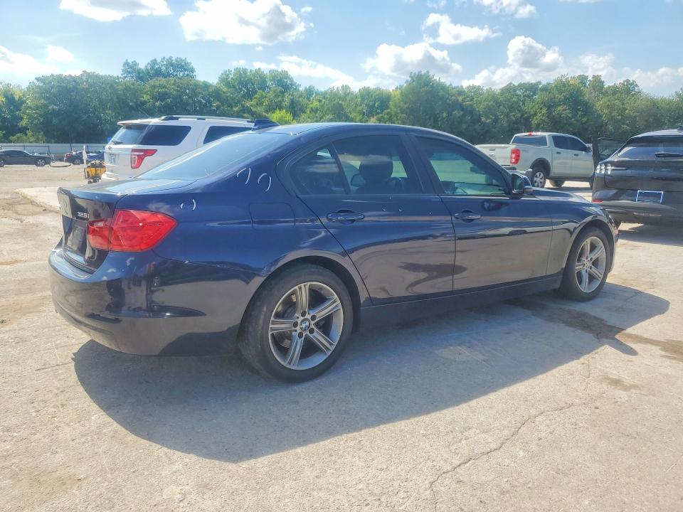 2015 Bmw 328 მანქანა იყიდება აუქციონზე, vin: WBA3B5G56FNS18667, აუქციონის ნომერი: 55120246