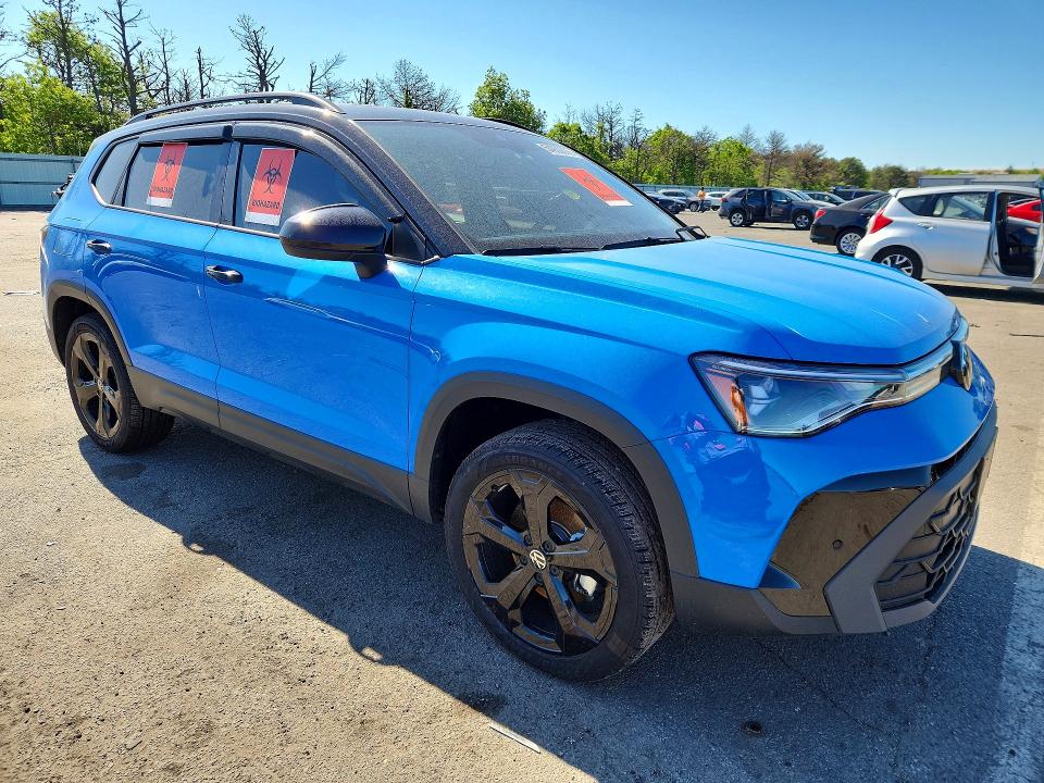 Продажа на аукционе авто 2025 Volkswagen Taos, vin: 3VV2C7B28SM014317, номер лота: 54900876