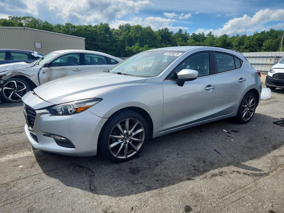 2018 Mazda 3 მანქანა იყიდება აუქციონზე, vin: 3MZBN1L31JM181711, აუქციონის ნომერი: 57026016