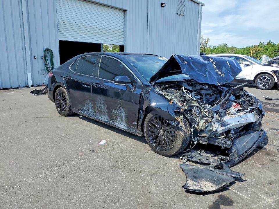 55706396 :رقم المزاد ، 4T1F11AK5LU379471 vin ، 2020 Toyota Camry مزاد بيع