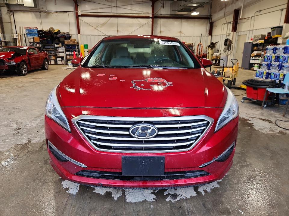 2015 Hyundai Sonata მანქანა იყიდება აუქციონზე, vin: 5NPE24AF5FH077775, აუქციონის ნომერი: 57045436