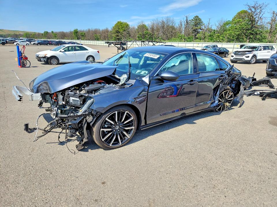 57048466 :رقم المزاد ، 1HGCY2F88RA066285 vin ، 2024 Honda Accord مزاد بيع