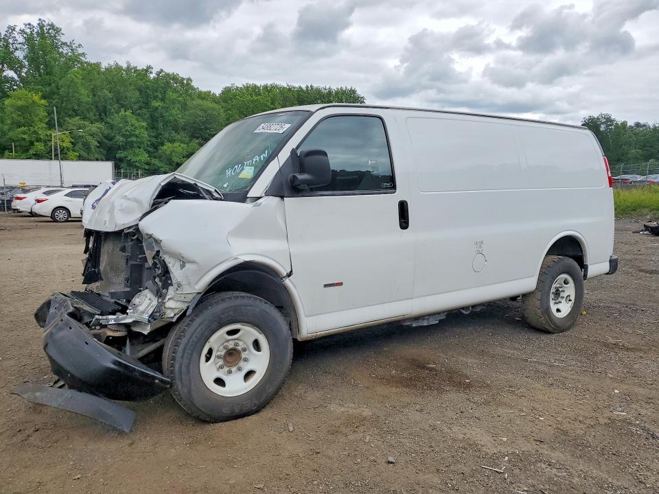 2022 Chevrolet Express 2500 მანქანა იყიდება აუქციონზე, vin: 1GCWGAF1XN1242372, აუქციონის ნომერი: 54882726