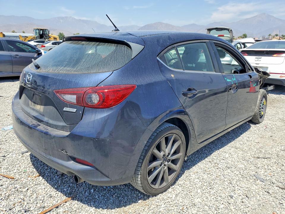Aukcja sprzedaży 2018 Mazda 3, vin: 3MZBN1L38JM270367, numer aukcji: 55931786
