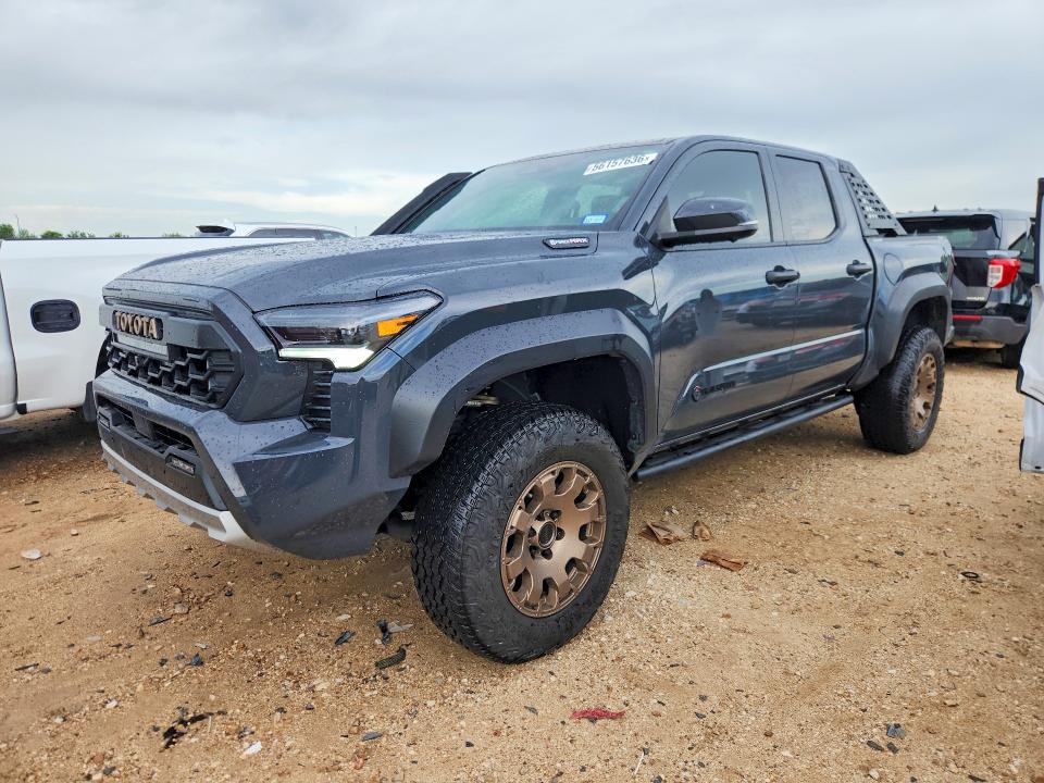 56157636 :رقم المزاد ، 3TYLC5LN6ST043657 vin ، 2025 Toyota Tacoma مزاد بيع