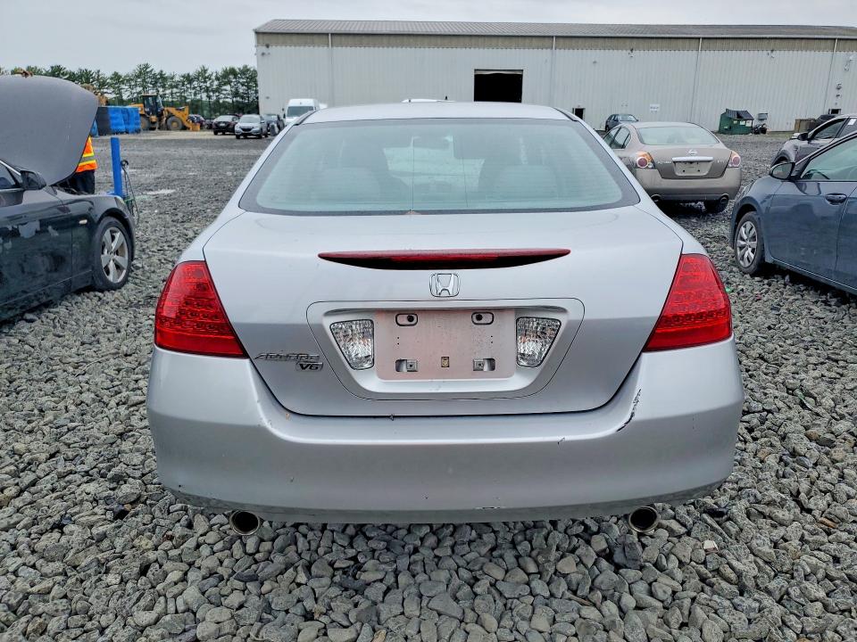 58293426 :رقم المزاد ، 1HGCM66477A073418 vin ، 2007 Honda Accord مزاد بيع
