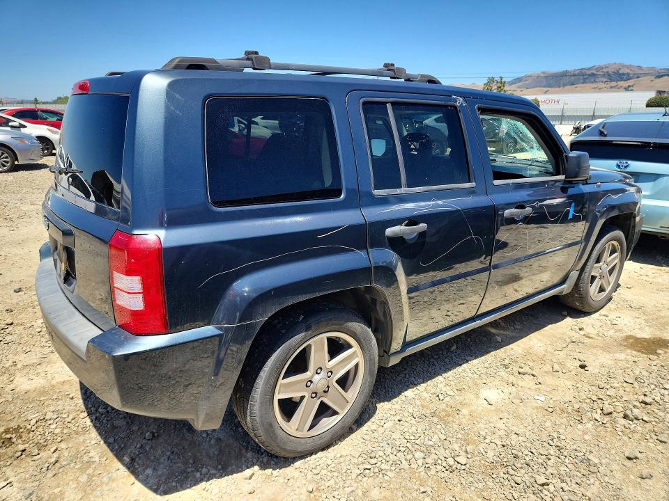 2007 Jeep Patriot მანქანა იყიდება აუქციონზე, vin: 1J8FF28W07D351659, აუქციონის ნომერი: 55614936