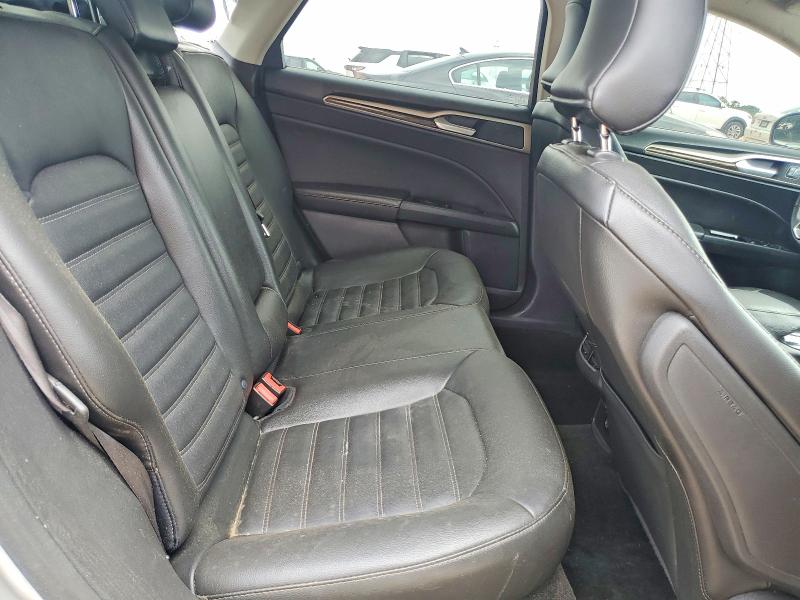 54086756 :رقم المزاد ، 3FA6P0T98GR230918 vin ، 2016 Ford Fusion مزاد بيع